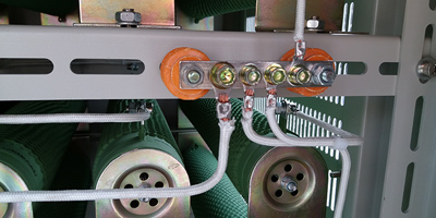 時(shí)代嘉盈風(fēng)電場(chǎng)電阻柜生產(chǎn)細(xì)節(jié)